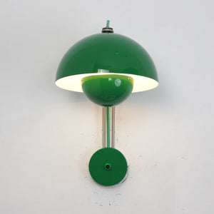 Flower Bud Wall Lamp - Grass Green Nature-Inspired Wall Sconce | HoaiLamp