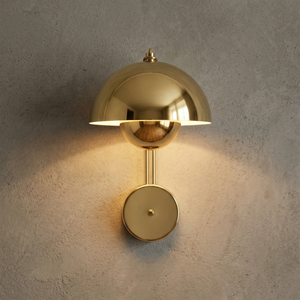 Flower Bud Wall Lamp - Golden Brass Warm Reflective Brilliance | HoaiLamp
