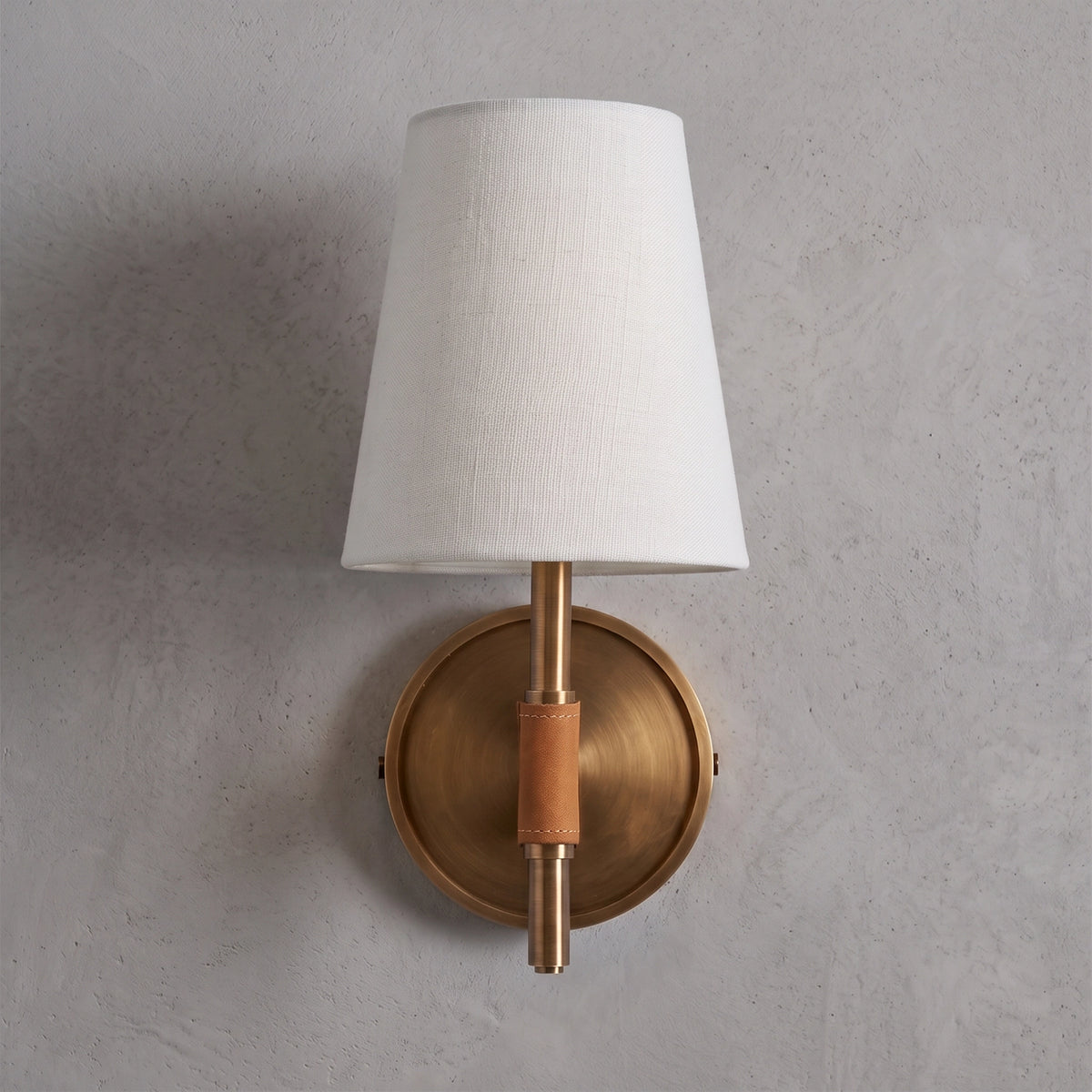 Hastings Leather Wall Lamp