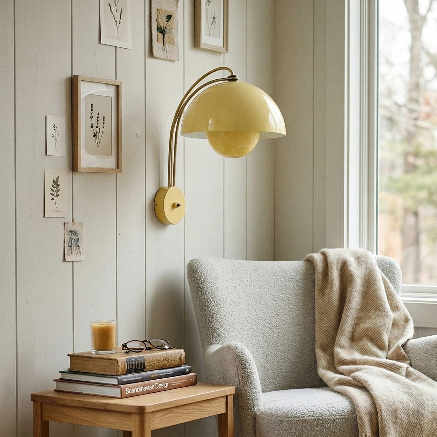 Flower Bud Wall Lamp - Pale Yellow Nordic Reading Nook Light | HoaiLamp