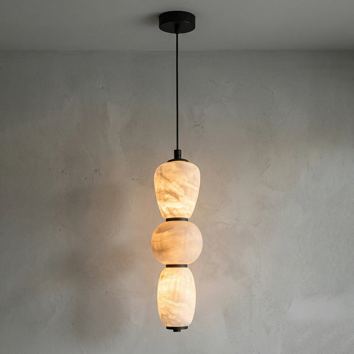 Alabaster Pendulous Pearl Pendant Light - Warm Yellow Alabaster 3 Globe Illuminated Glow | HoaiLamp