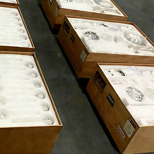 brilliant-starry-crystal-chandelier-hoailamp-secure-wooden-crate-shipping