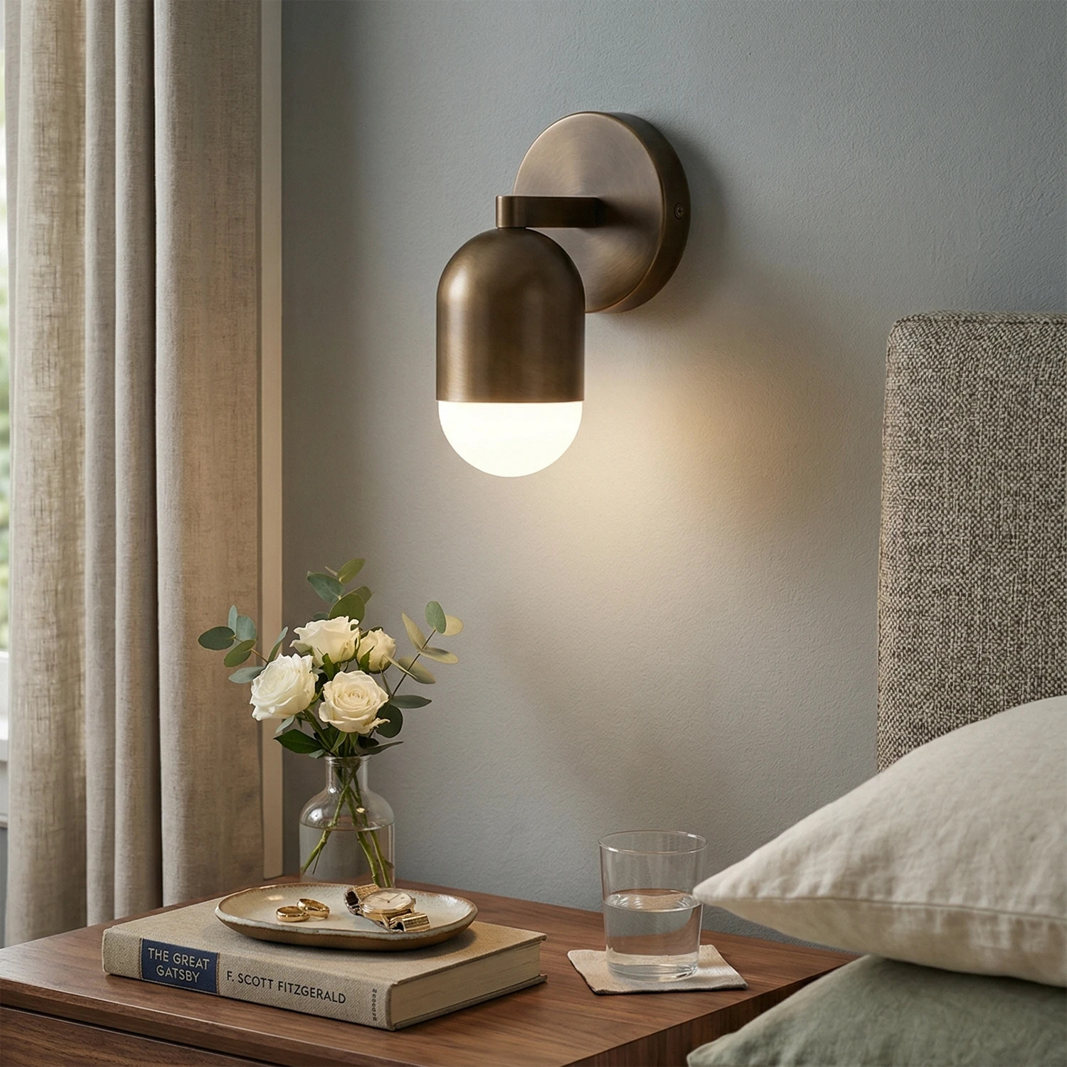 Fixed Down Brass Capsule Sconce - Serene Bedside Reading| HoaiLamp