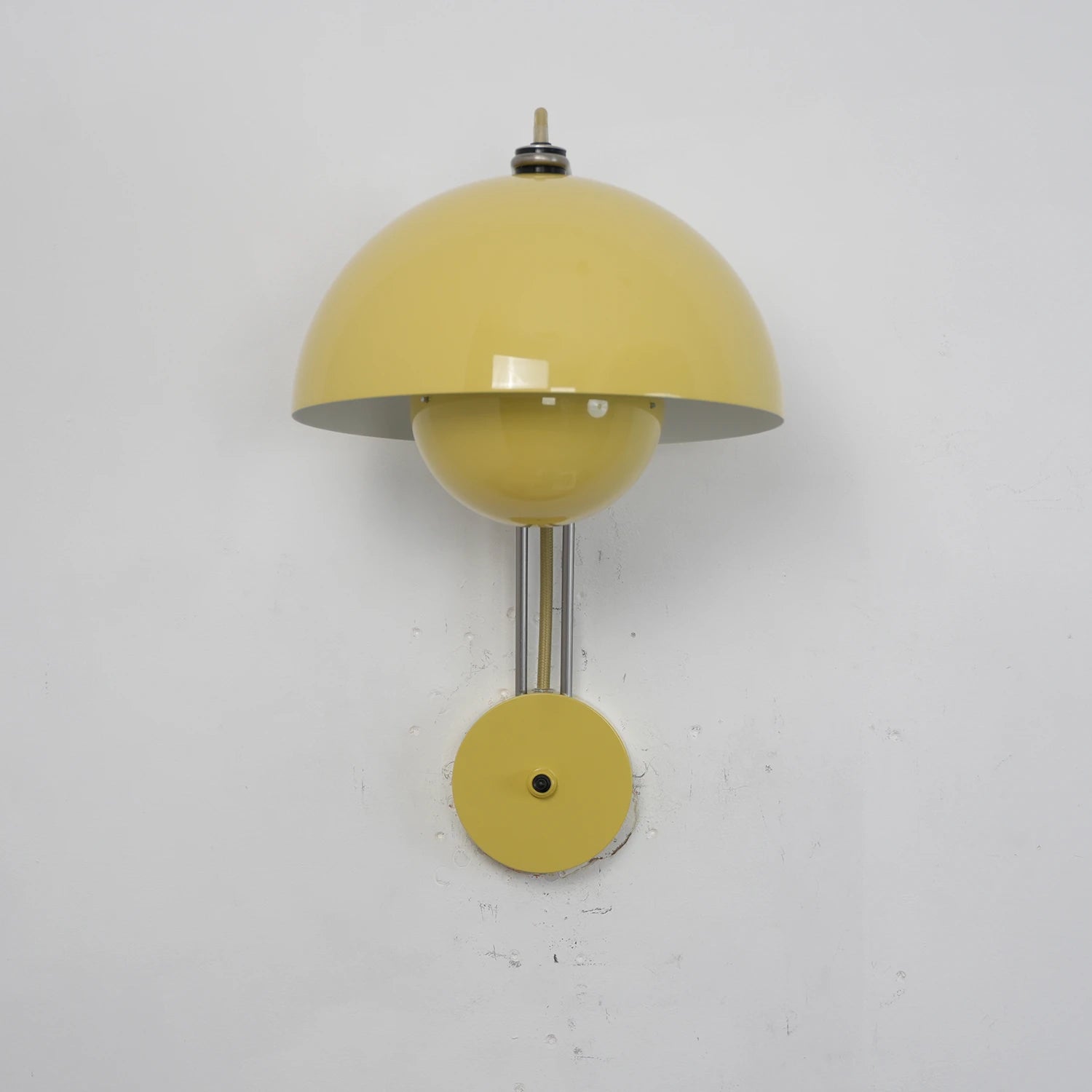 Flower Bud Wall Lamp - Lemon Yellow Fresh Modernist Fixture | HoaiLamp