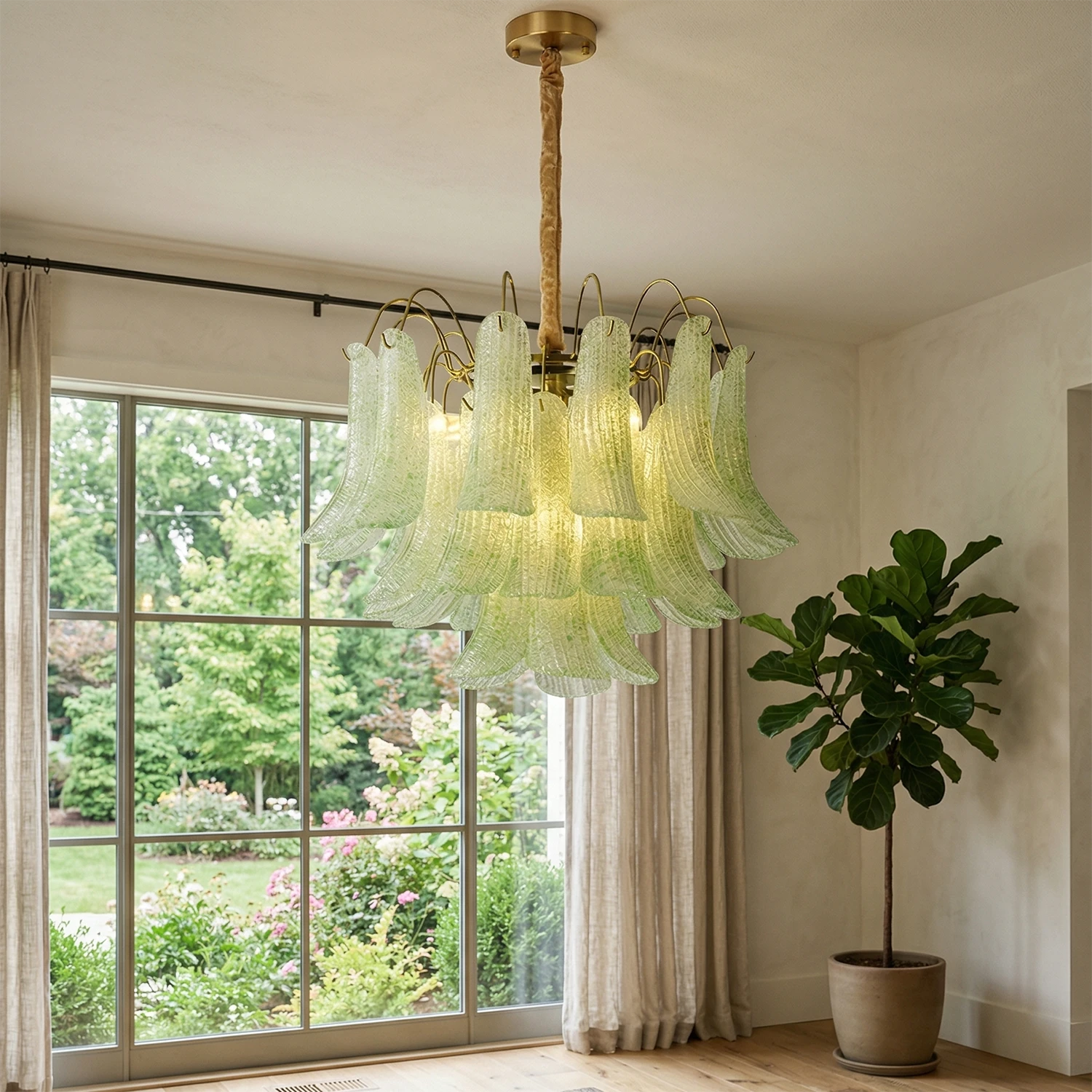 Murano Wave Point Chandelier - Luminous Green Dining Space | HoaiLamp
