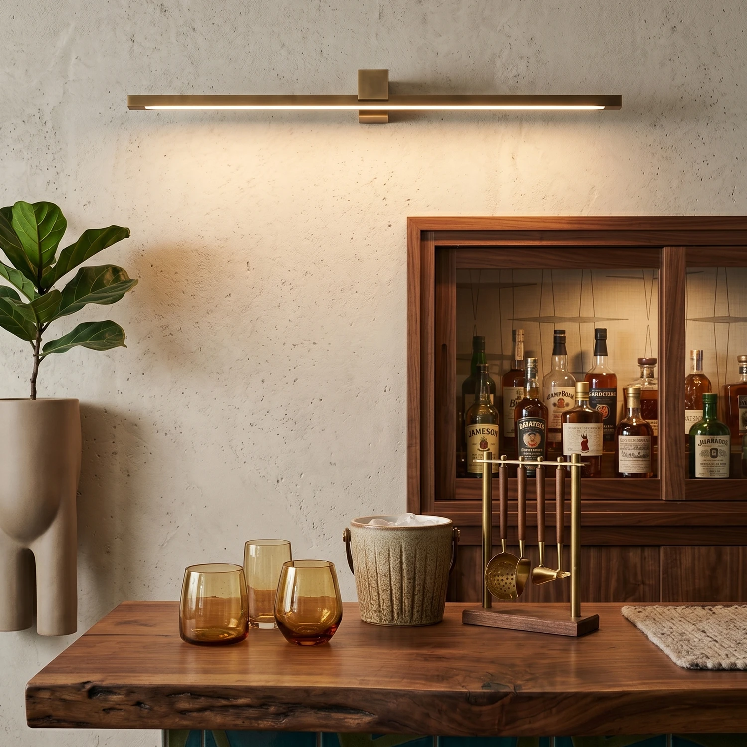 Kivana-Brass-Linear-LED-Wall-Sconce-Sophisticated-Bistro-Cabinet-Accent | HoaiLamp