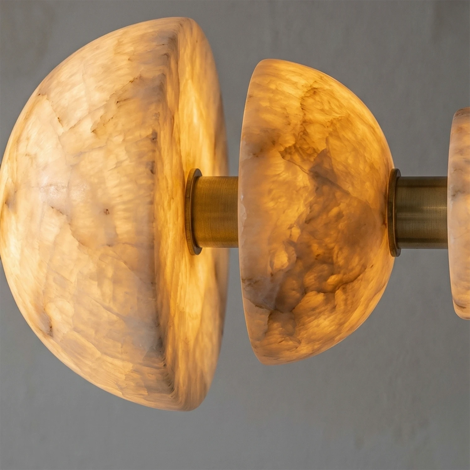 Lumina Alabaster Linear Chandelier - Close-up of Natural Alabaster Veining | HoaiLamp