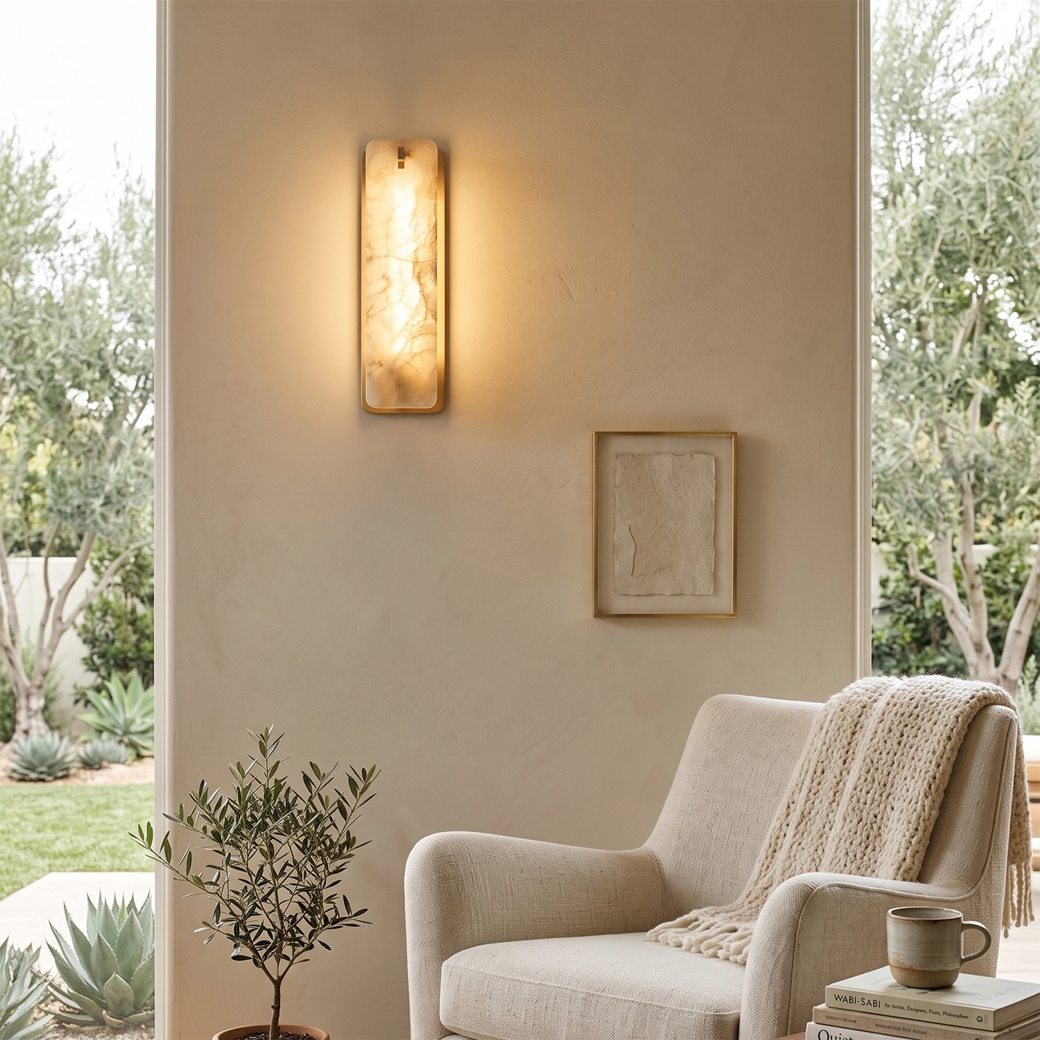 Marlowe Alabaster Panel Wall Lamp | Hoailamp