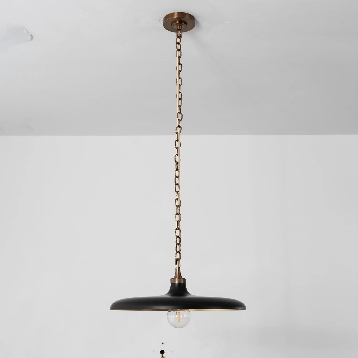 Piatello Pendant Light - Sleek Black Profile View | HoaiLamp