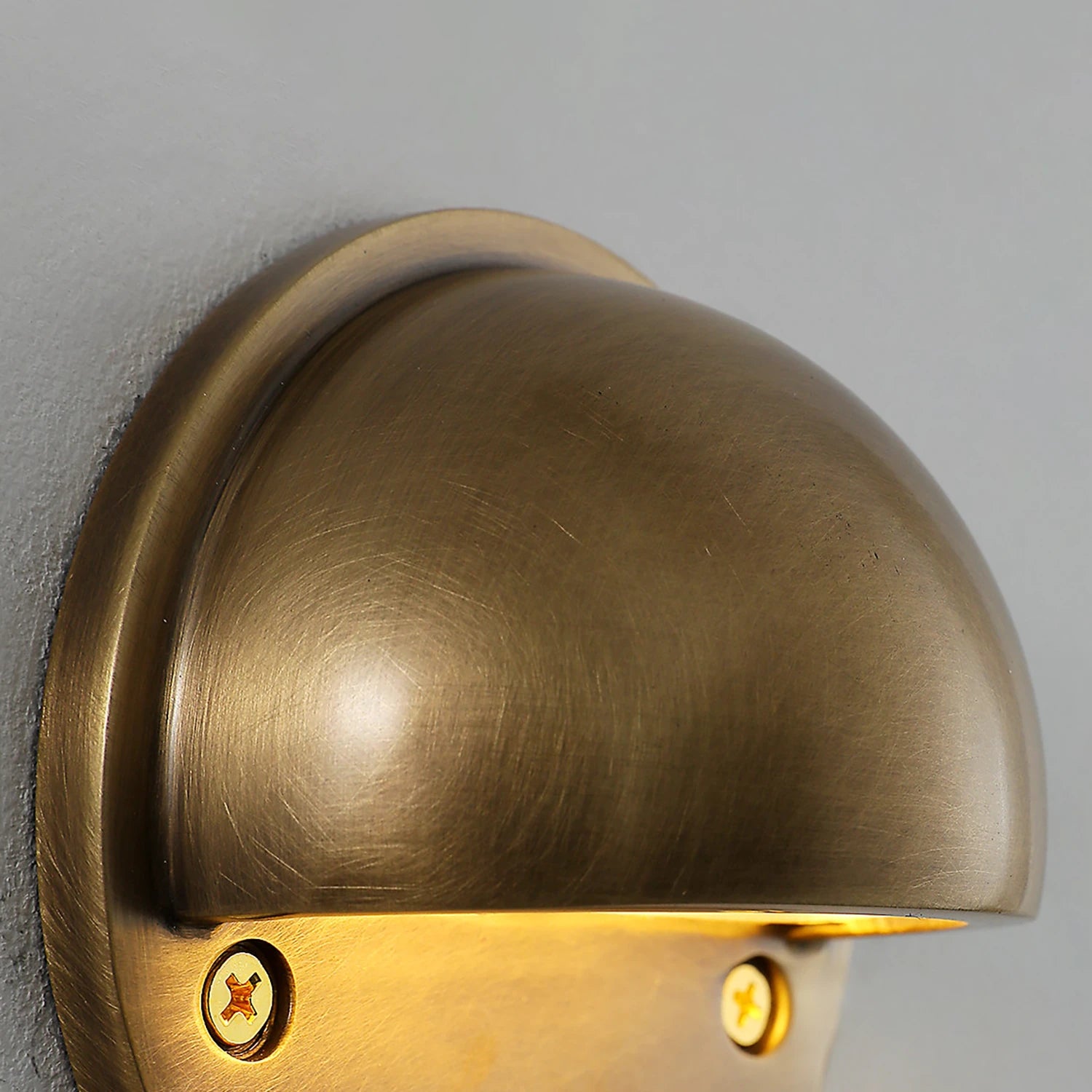 Rowanlux Arc Wall Sconce - Industrial Art Deco Brass Craftsmanship | HoaiLamp