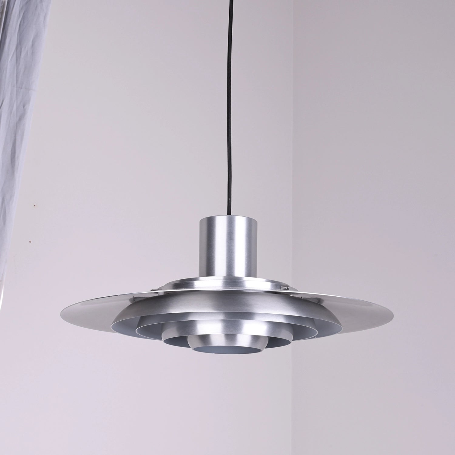 Tiered Dish-Shaped Disc Pendant - Polished Chrome High-Reflectivity Finish | HoaiLamp