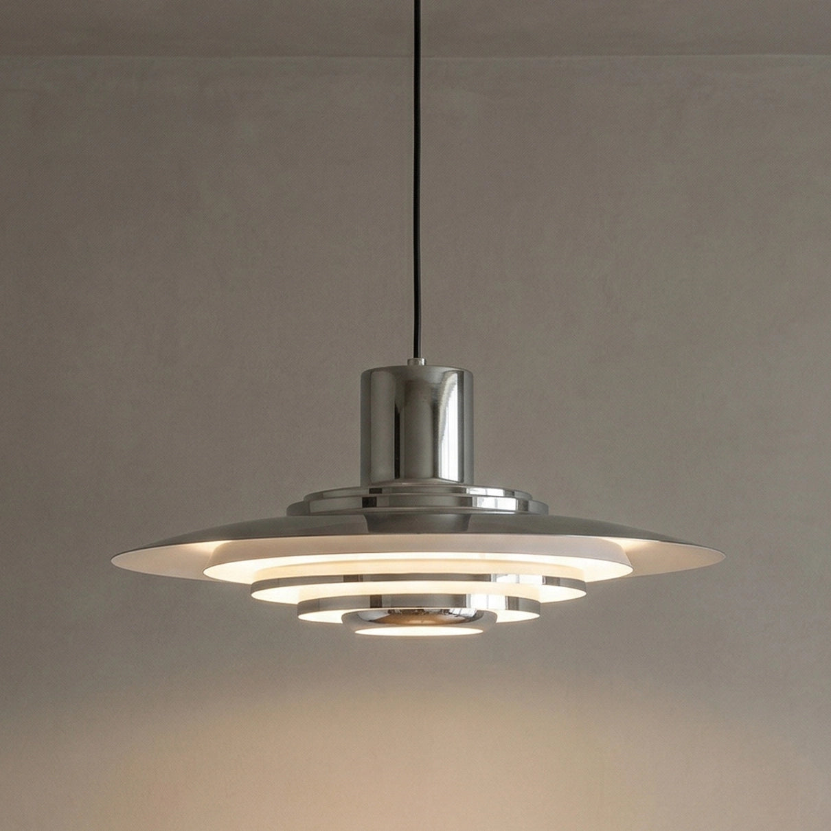 Tiered Dish-Shaped Disc Pendant - Industrial Silver Sophisticated Bar Light | HoaiLamp