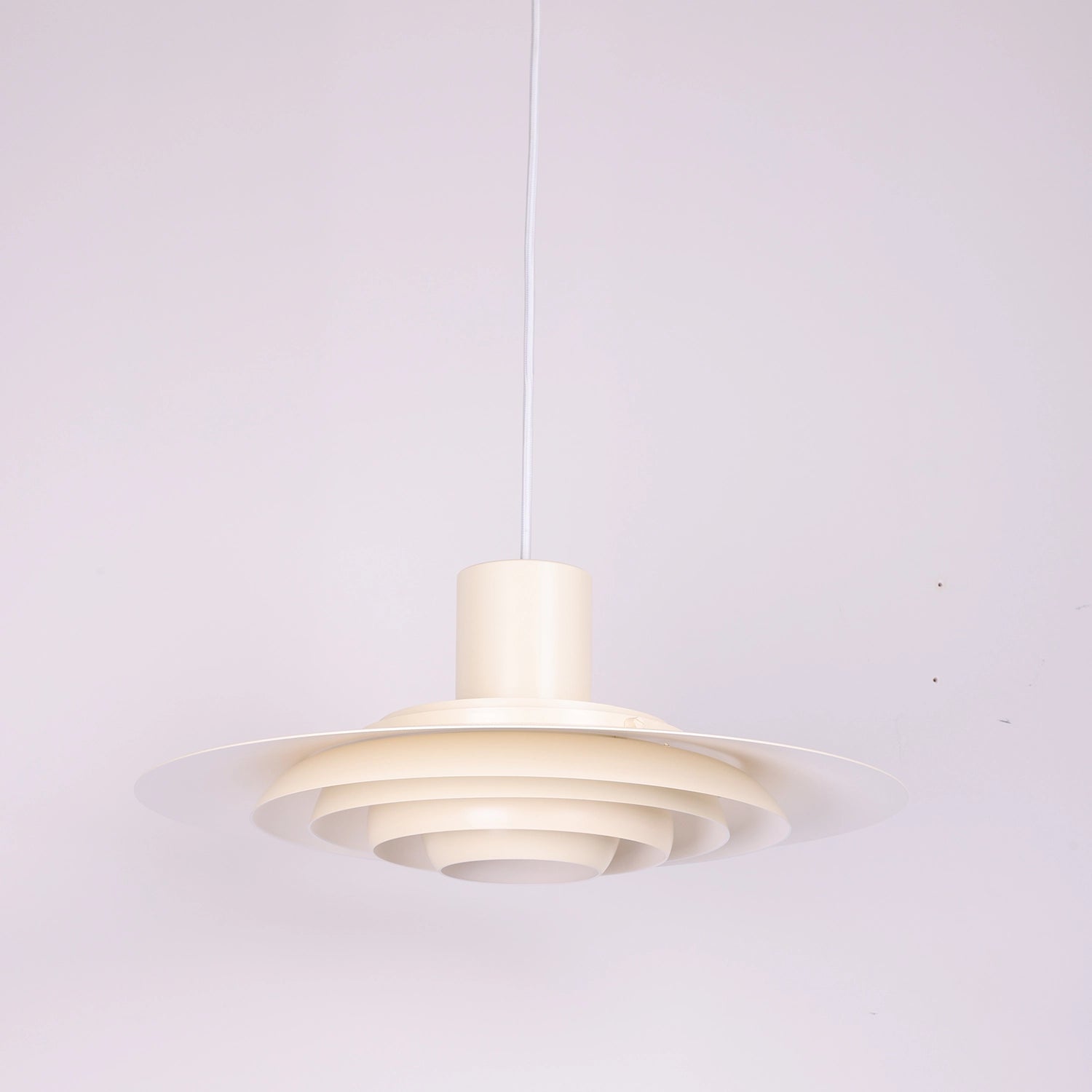 Tiered Dish-Shaped Disc Pendant - Ivory Sand Warm Diffusion Effect | HoaiLamp