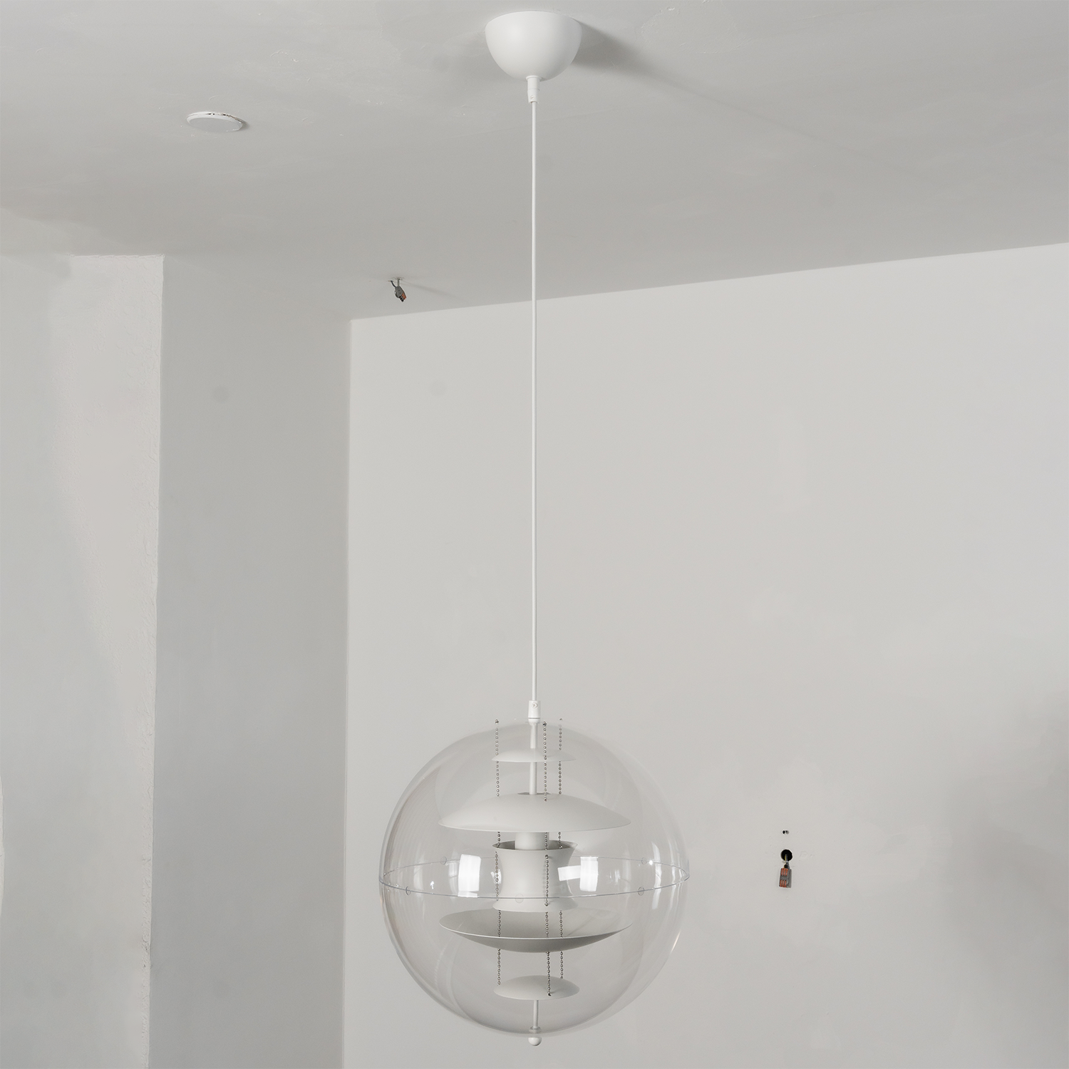 VP Globe Pendant Lamp - Contemporary Plain White Corner Ambient Harmony | HoaiLamp