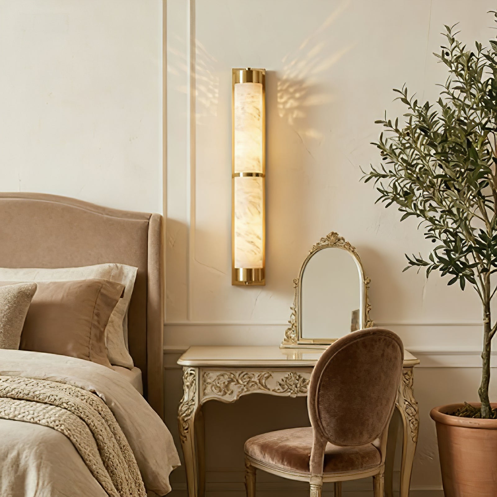 VUUE Cylindra Alabaster Brass Wall Light - French Provincial Bedroom Vanity Dressing Table | HoaiLamp